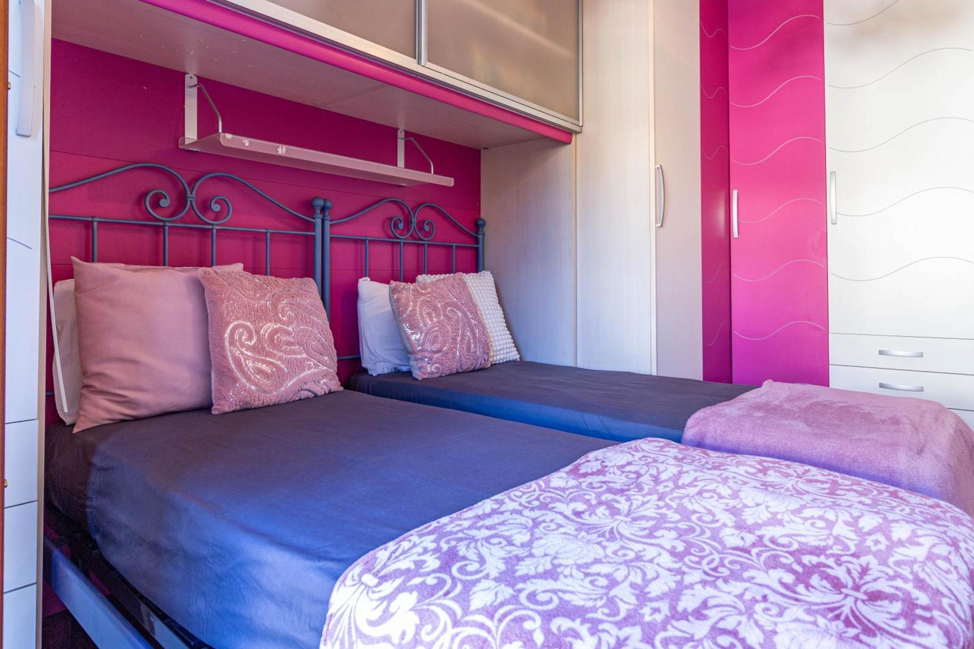- Essential Apartment *
